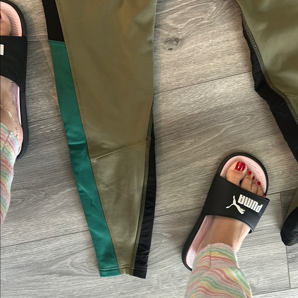 NWOT North Face Womens Steep Tech High Rise Flece Tights/Leggings Green/Black S - Picture 7 of 15